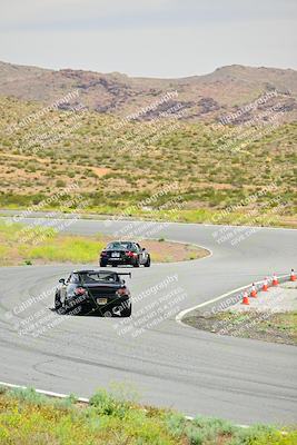 media/May-04-2024-Team Topak Racing (Sat) [[1dff1aa745]]/Advanced/Session 3/